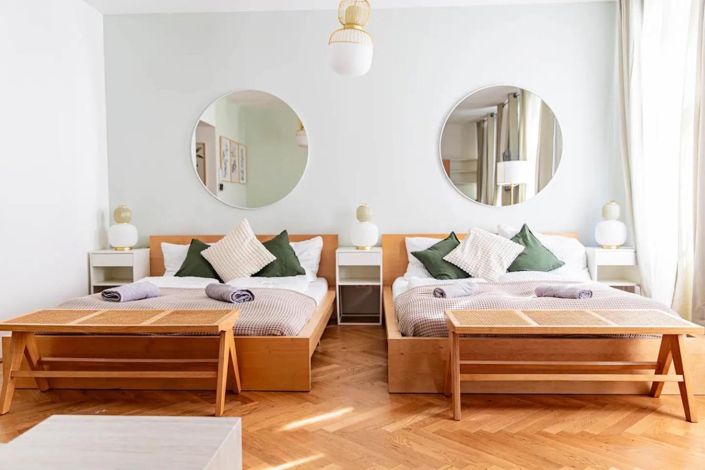 City Apartment, Two Metro Stations To Hauptbahnhof Wien Eksteriør billede