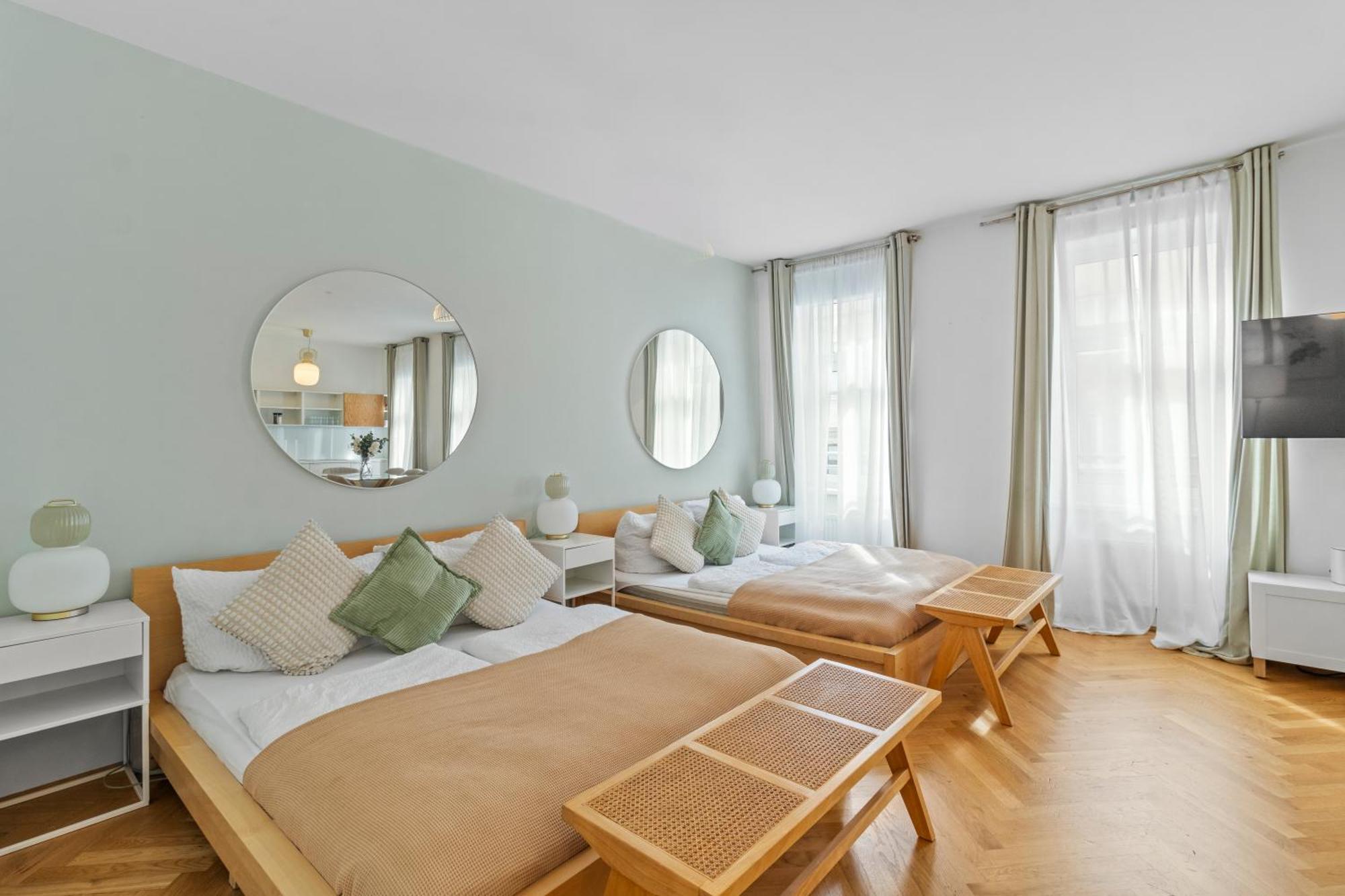 City Apartment, Two Metro Stations To Hauptbahnhof Wien Eksteriør billede