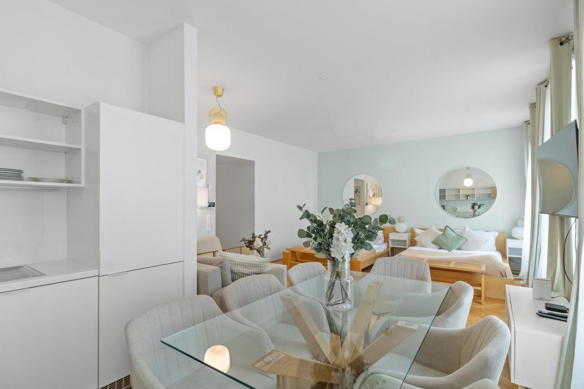 City Apartment, Two Metro Stations To Hauptbahnhof Wien Eksteriør billede